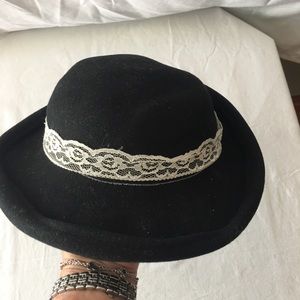Black felt little girls hat